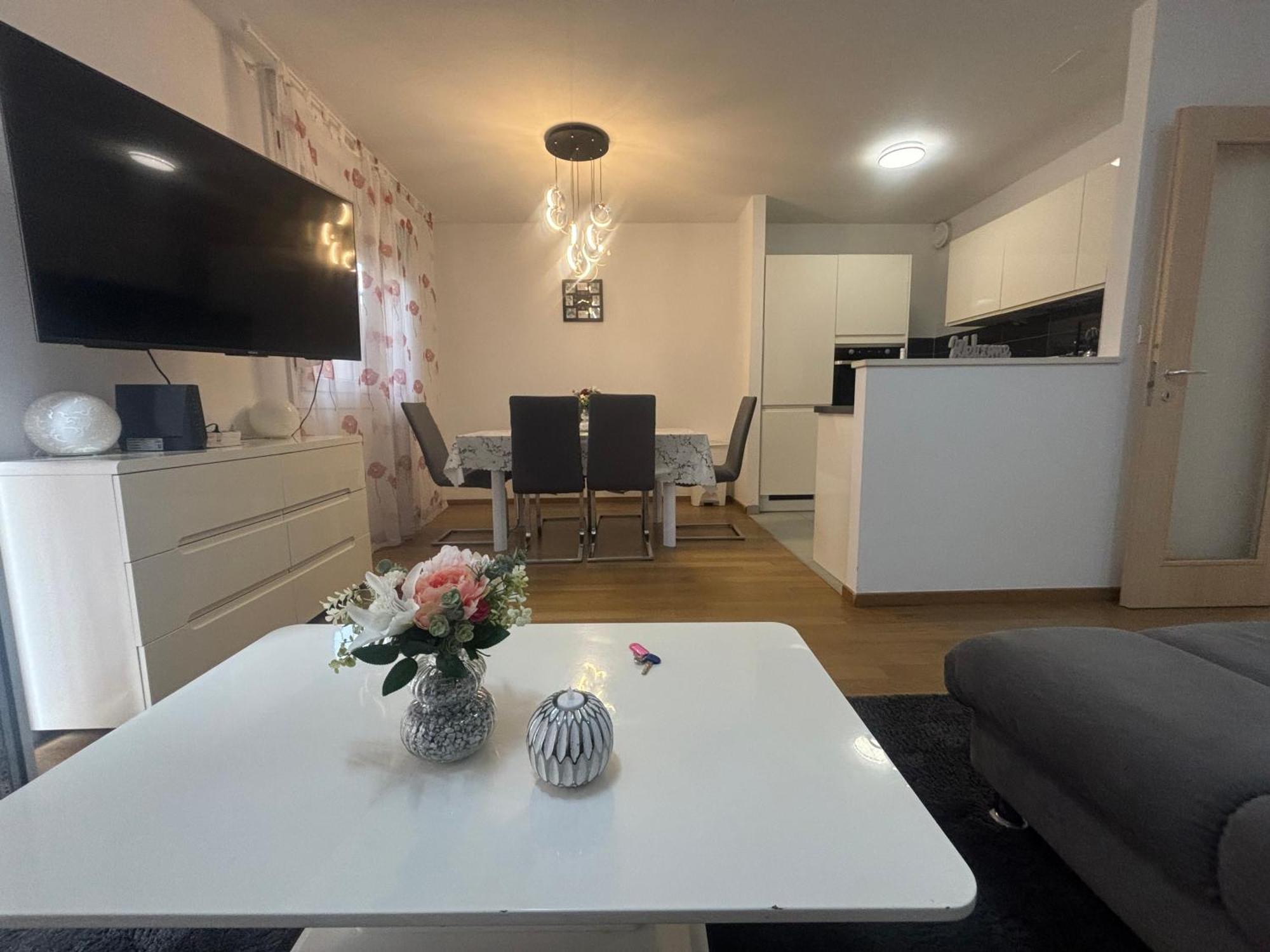 Apartment Dalmatinos Split Znjan المظهر الخارجي الصورة